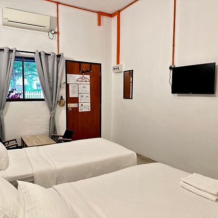Ardour Lodge "A" Wing Tanjung Bungah  Ngoại thất bức ảnh