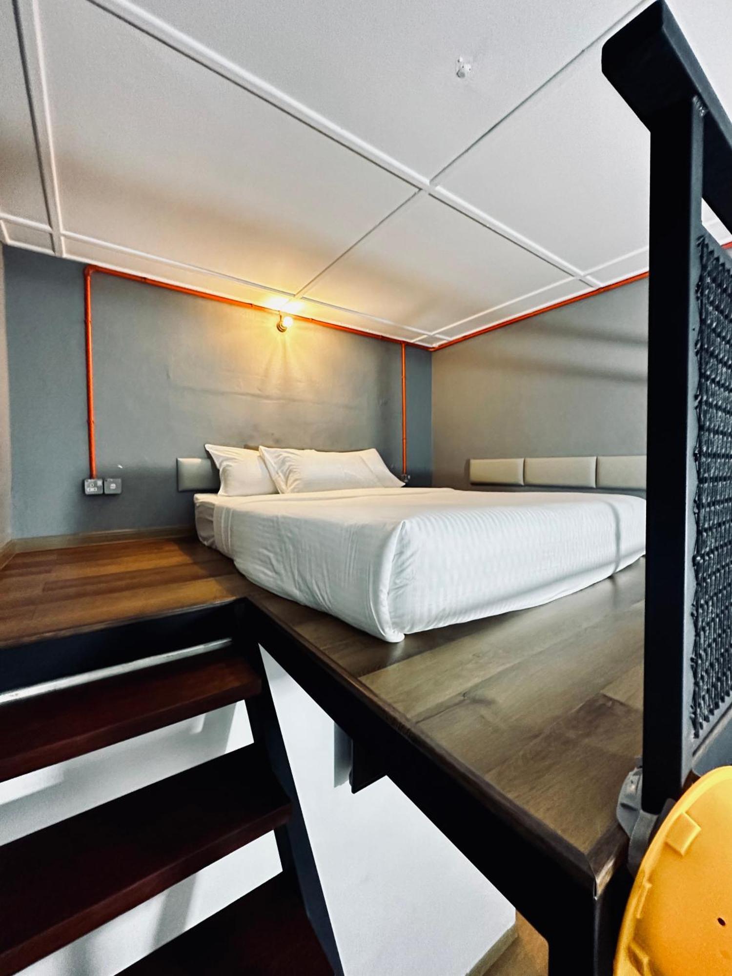 Ardour Lodge "A" Wing Tanjung Bungah  Ngoại thất bức ảnh