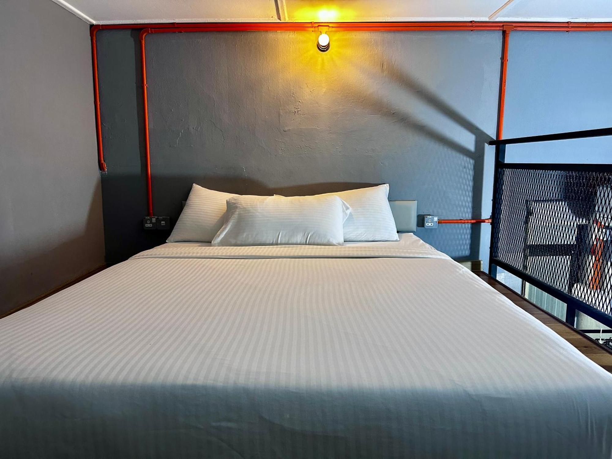 Ardour Lodge "A" Wing Tanjung Bungah  Ngoại thất bức ảnh
